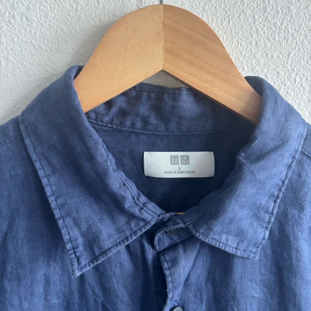 Uniqlo Navy Blue Long Sleeve 100% Linen Casual Button Down Shirt Front Pocket - Picture 3 of 8